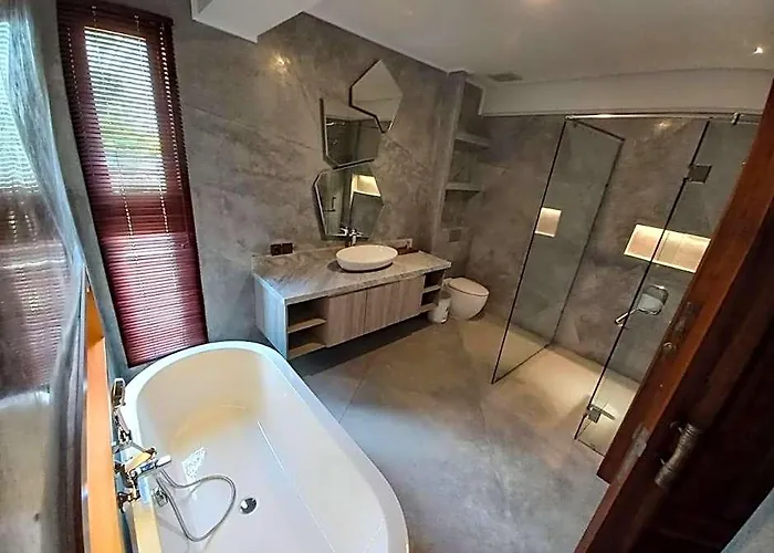 Tamaro Hotel BALI